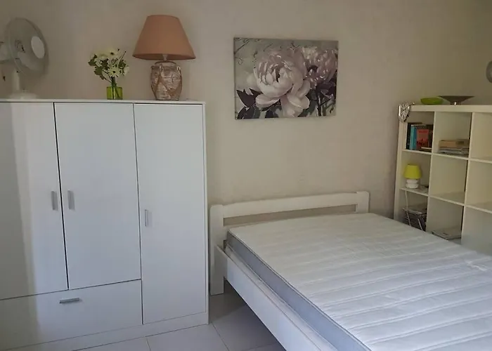 Appt 2 étoiles Et Calme Vue Sur Montagnes *